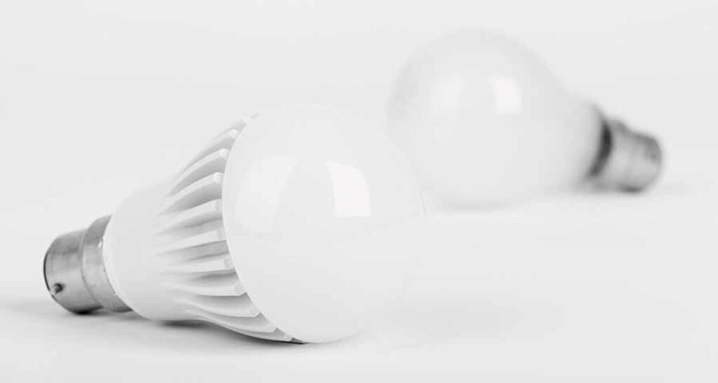 Buying LED - A Buyers Guide to Understanding LED Lighting Specs