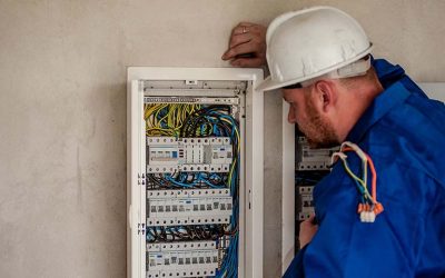 Do You Need A Commercial Electrician? – 6 Sure Ways To Know