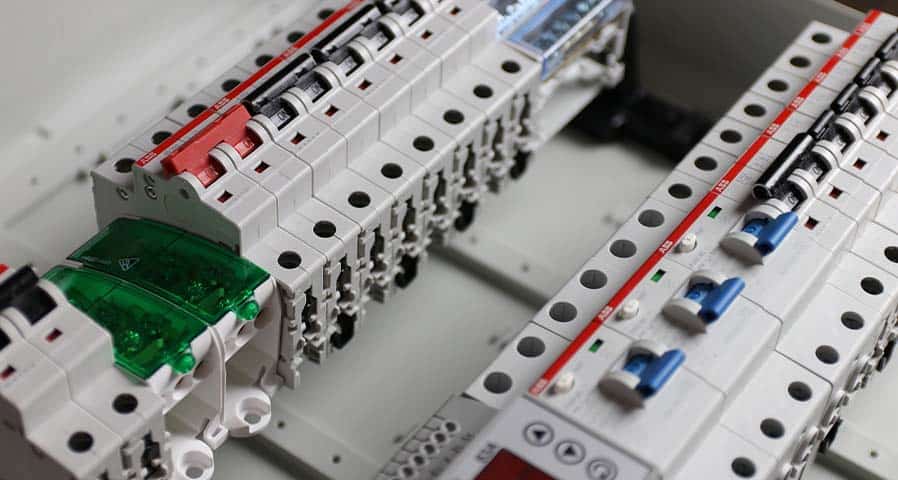 Replacing Circuit Breakers – A Glimpse into Our Process