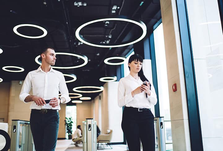 The Benefits of Intelligent Lighting Controls