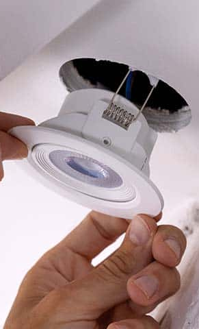 Light fixture